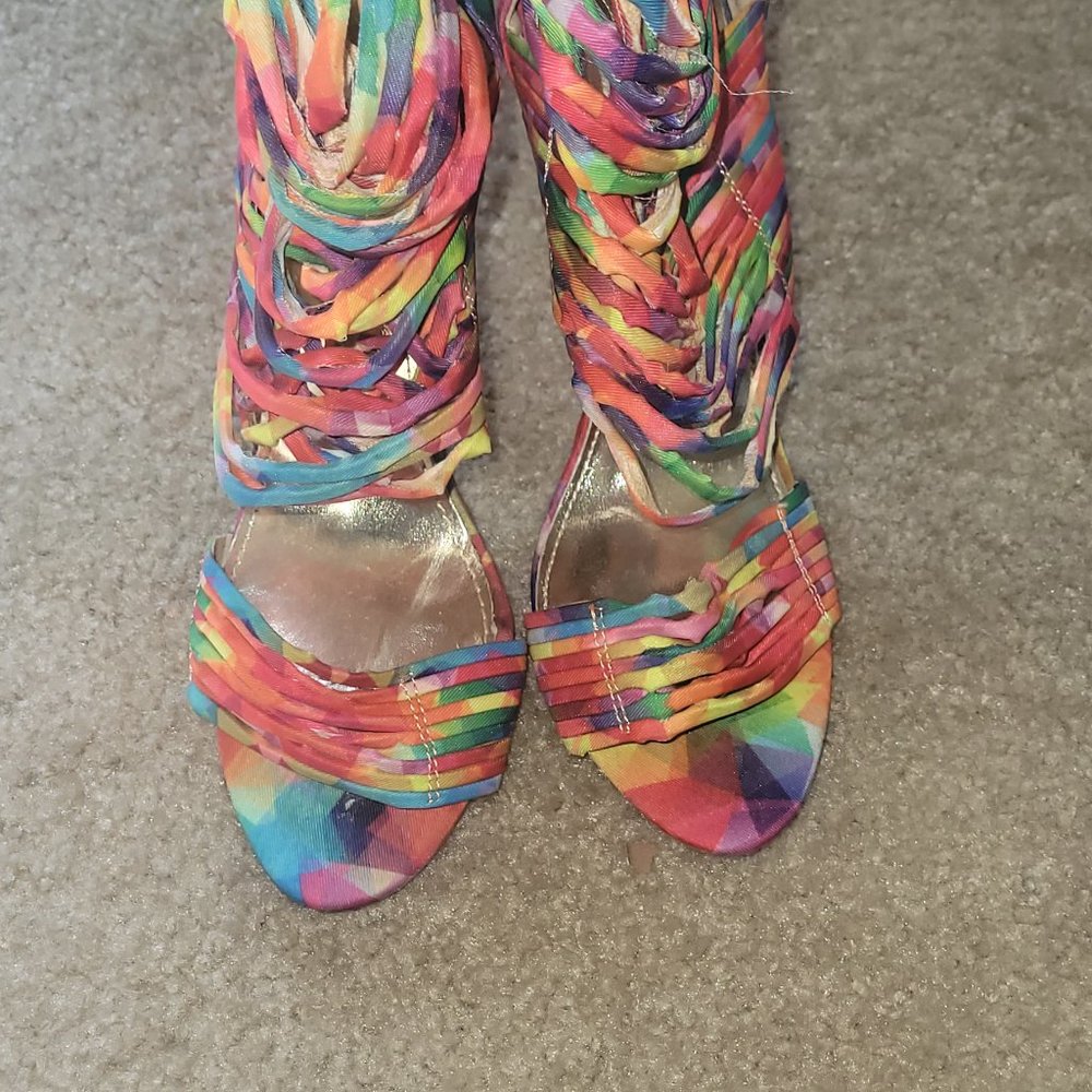 Shoe